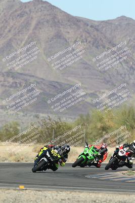 media/Oct-30-2025-Racers Edge (Thu) [[dabbdaf680]]/3-B Group/Session 5 (Turn 6)/